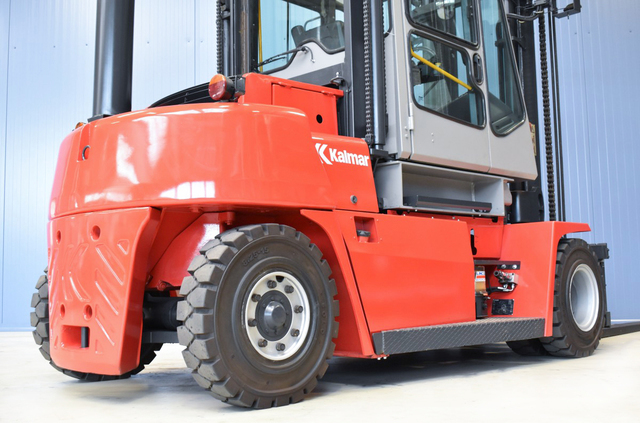 KALMAR DCE 80-6HE vierradstapler gebrauchter Gabelstapler